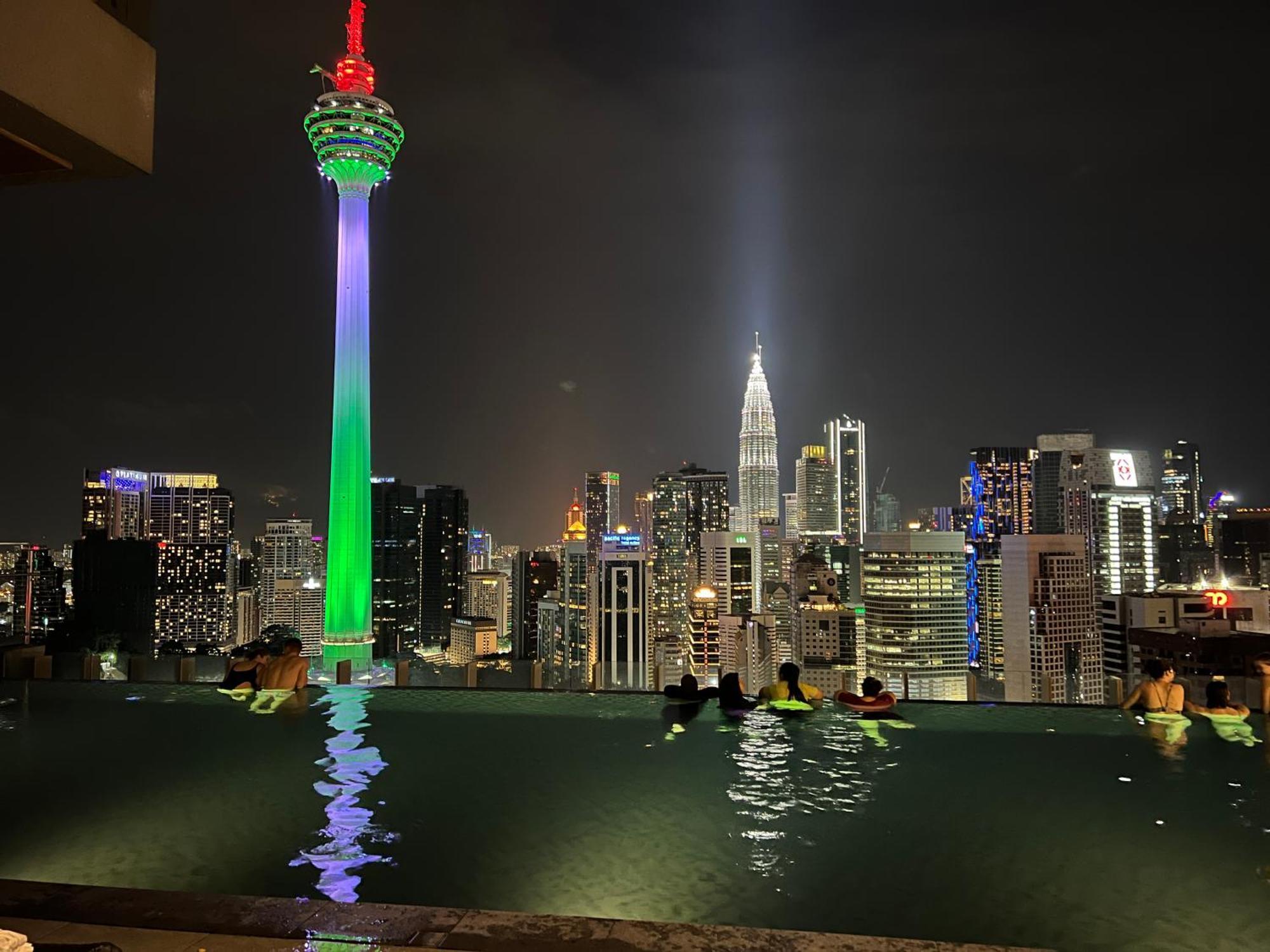 Klcc View,5 Mins To Kl Tower Apartment Kuala Lumpur Bagian luar foto