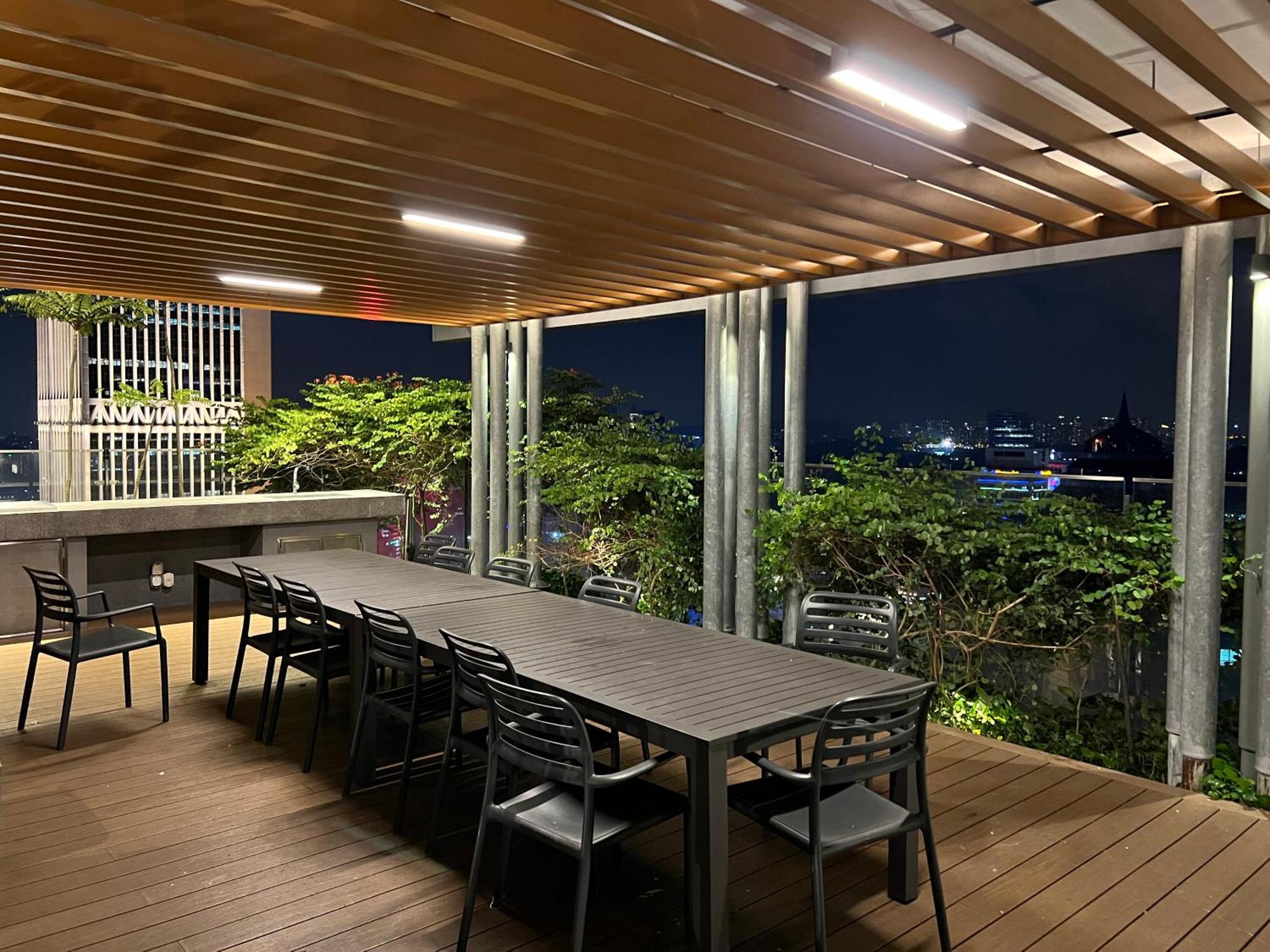 Klcc View,5 Mins To Kl Tower Apartment Kuala Lumpur Bagian luar foto